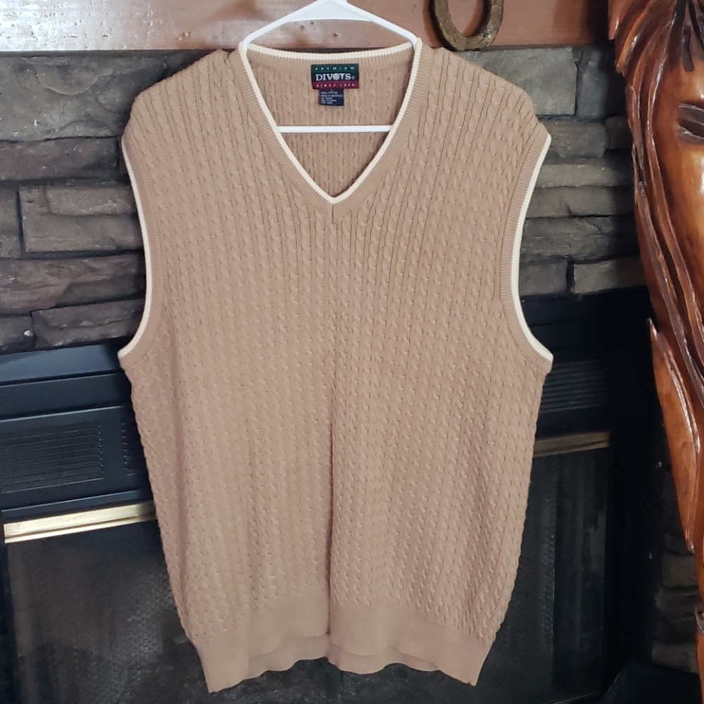 Divots Vntg golf sweater vest.